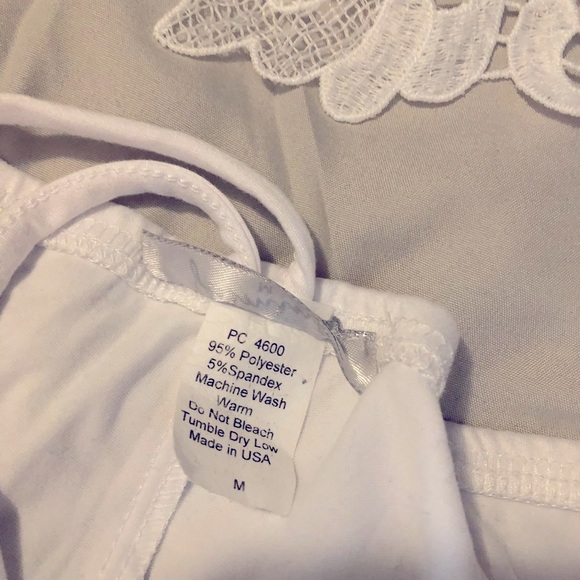 White lace Crop top and flare leg pant set - Picture 4 of 7